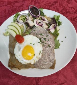 Au Fil De Leau Restaurant Clecy Nos Plats 10 1